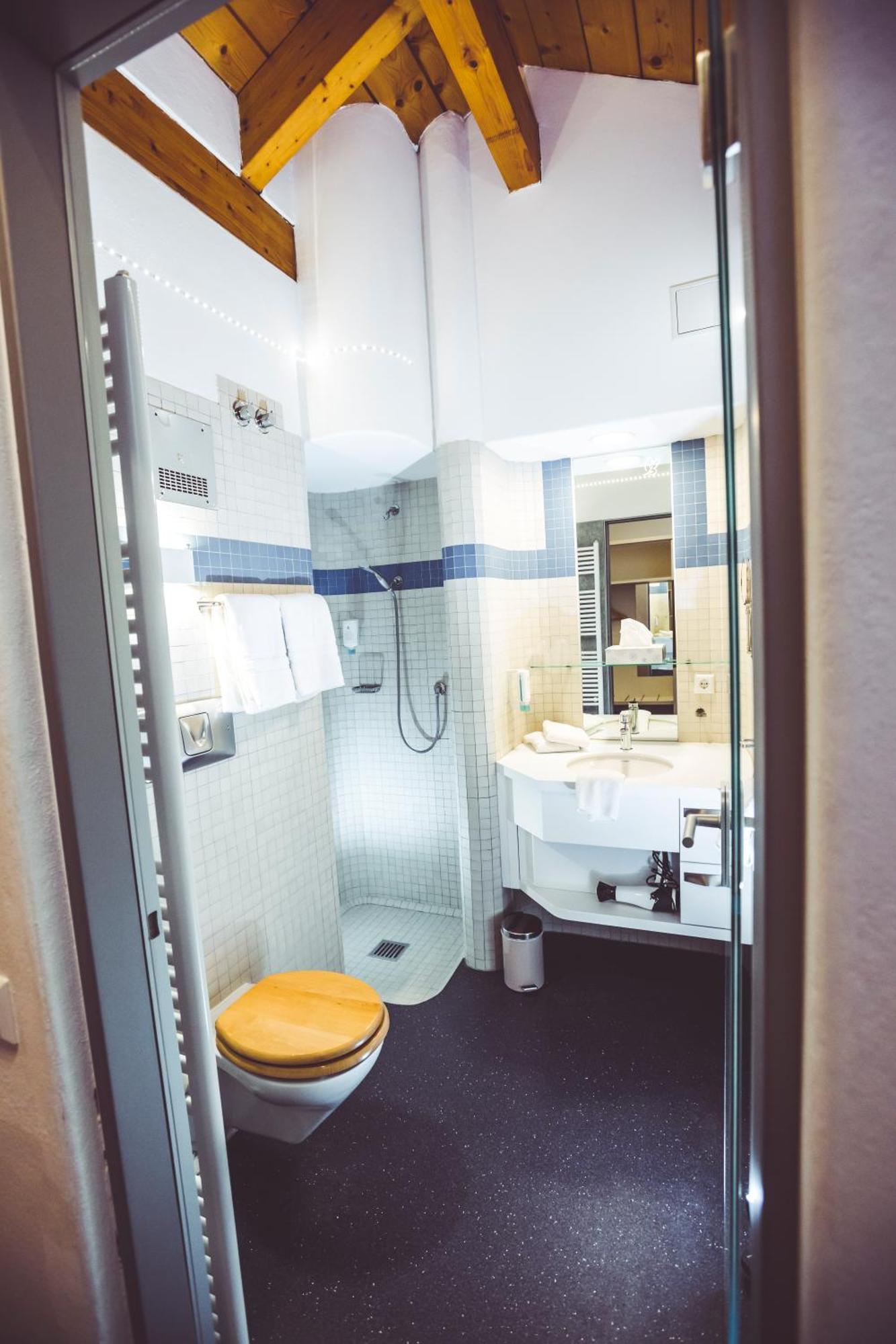 Hotel Und Appartementhof Waldeck Bad Füssing Extérieur photo